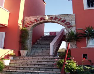 Villa Spiros